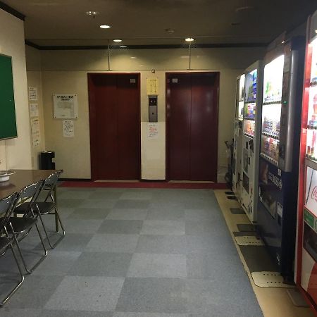 Business Hotel Shinbashi โอซาก้า ภายนอก รูปภาพ
